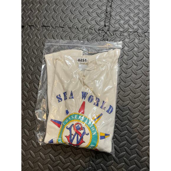 Vintage 80s 90s Sea‎ World Thermal Waffle Knit Shirt Conserve Thru Education - Picture 10 of 10